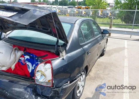 2006 Hyundai Elantra Gls/Limited z USA, uszkodzony, nr VIN KMHDN46D26U297046